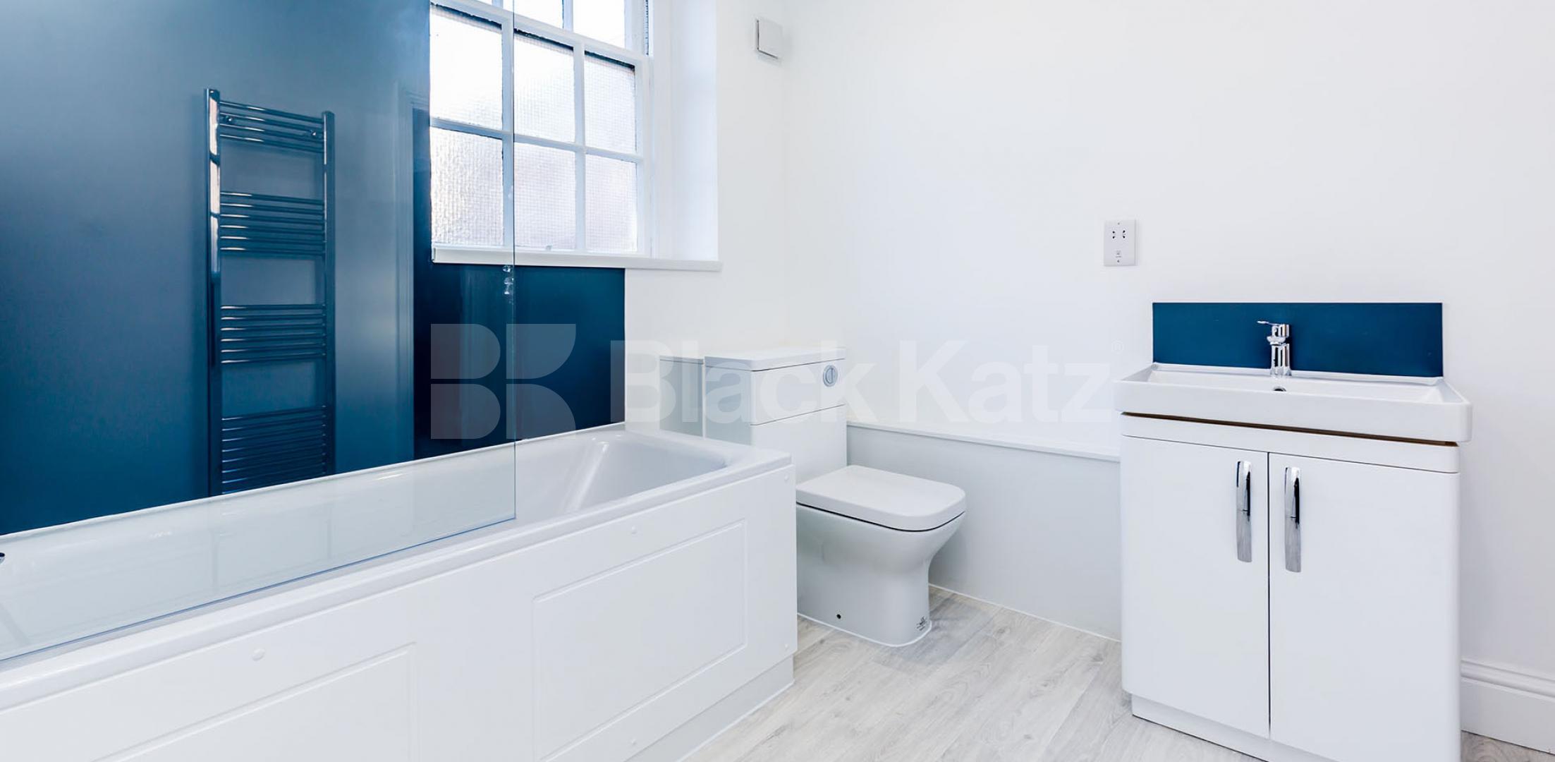			3 Bedroom, 2 bath, 1 reception Flat			 Harrowby Street, MARBLE ARCH 